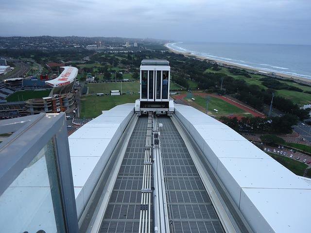 Adventure walk Moses Mabhida Stadium