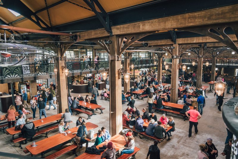 At_The_Elgin_Railway_Market