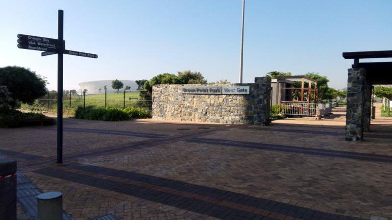 Green_point_park