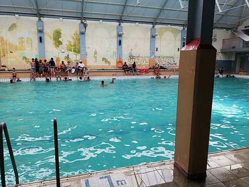 Long_Street_Swimming_Pool
