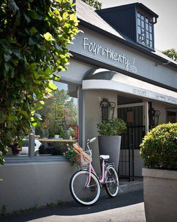 shop_front_420_Cafe