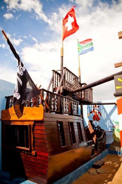vredenhof_pirate_ship